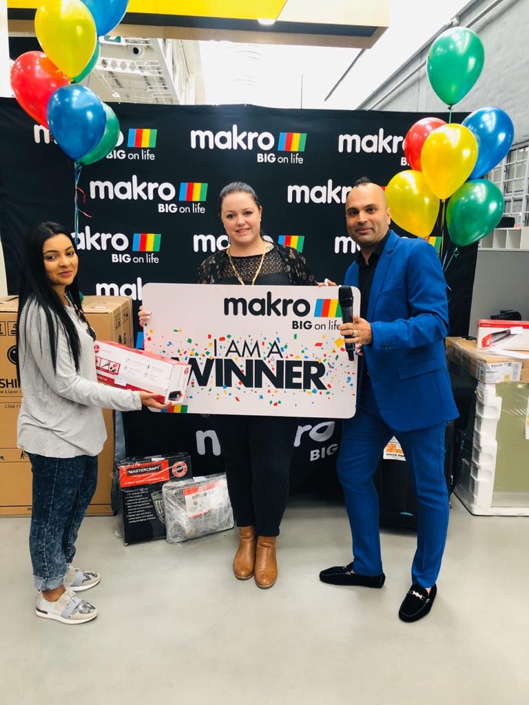 Makro_SA's tweet photo. Congratulations to our lucky winners! You still have time to visit us at #MakroRiversands for a chance to win and meet the @JacarandaFM crew broadcasting live between 12-4pm. #WorkzoneTakeover ππ₯³π https://t.co/w7ETmcPk8B