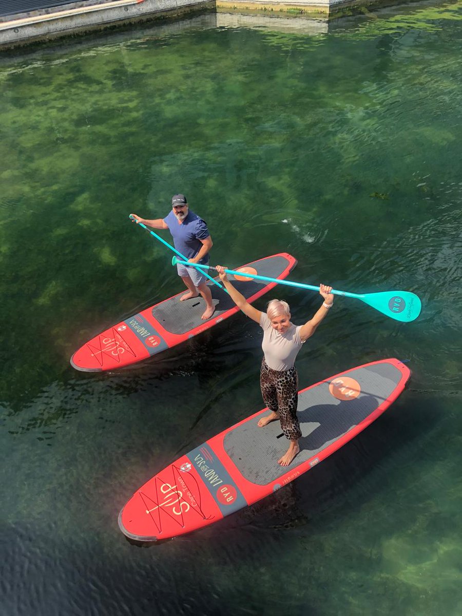 RelaxWithDax's tweet photo. Such a perfect day for a SUP session @SUPcapetown with @liezelv ☀️

#LoveCapeTown https://t.co/rLXYqIqY5R