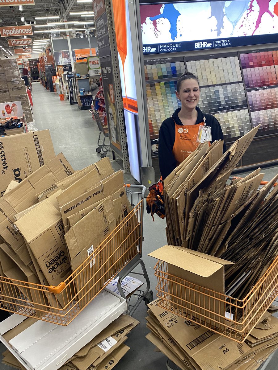LohrySteven's tweet photo. Overhead organization+cleaning train recovery=100% Execution!!  #1303unstoppableas1 @shannonD2861303 @ZachGreenough @Hermancito12 @leisaagrabner https://t.co/nWeR2I2r8r