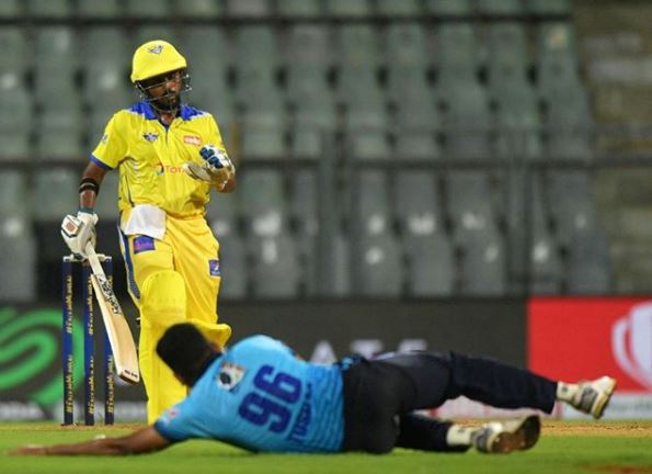 mumbai_t20's tweet photo. Paint me like one of your French girls...

#EkdumMumbai https://t.co/EoMUxCPtAZ