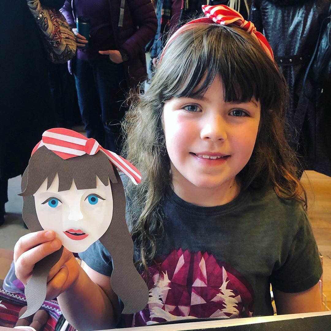 SinemErkas's tweet photo. And here are some of the portraits I made @southbankcentre for The Wow fest! #paperportraits #wowldn #wowfest #workitgirl #workitgirlbooks https://t.co/SkhXFX3b1u