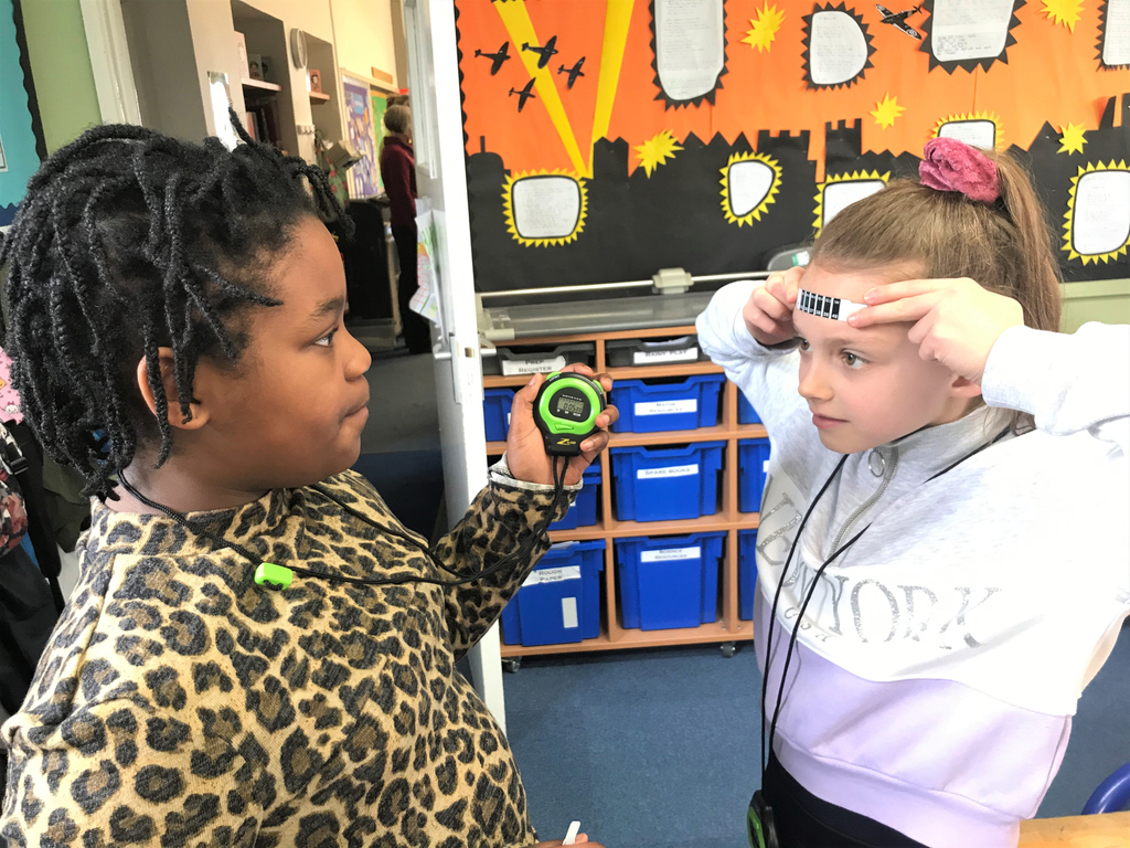 AdcoteSchool's tweet photo. The girls enjoyed learning about all aspects of veterinary care during a visit from a PDSA veterinary nurse this morning.

Did you know that the PSDA treat 470,000 pets every year in their 48 Pet Hospitals.

#PDSA100 #Veterinary #Pets https://t.co/zDqHZskVNx