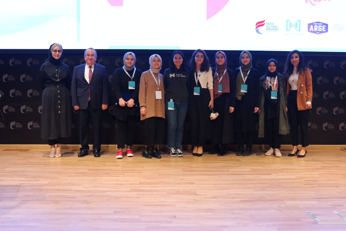 Fsmvusks's tweet photo. 📌 @YeniNesilARGE  ve @fsmbilisim  kulüplerinin iş birliği ile 8 Mart Dünya Kadınlar Günü'ne özel "Women Techmakers ve Geleceğin Girişimci Kadınları" etkinliği 8 Mart Pazar günü Haliç Yerleşkesi Konferans Salonunda gerçekleştirildi. 😊
@fsmvu 
Detaylar 👉 https://t.co/UKGixvMBoi https://t.co/gdNJ2KLIRH