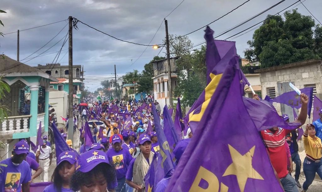 KeniaPresente's tweet photo. Gracias al pueblo del Seibo por el masivo apoyo demostrado en nuestro cierre de campaña.
🧹@PLDenlinea @ParedesMelanio @Robertdelacruzw @JoseRPeraltaF @de_bisono @FJavierGarciaF @DaniloMedina https://t.co/WoaKlDYb9t