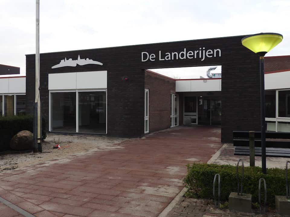 Landerijen Oldemarkt sluit ook tijdelijk de deuren - rtvslos.nl/2020/03/13/lan…
