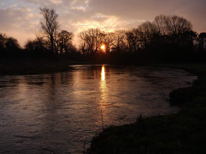 The sun may be setting on a difficult river season but who is getting out for a last gasp session before they close?

#TeamBaitTech