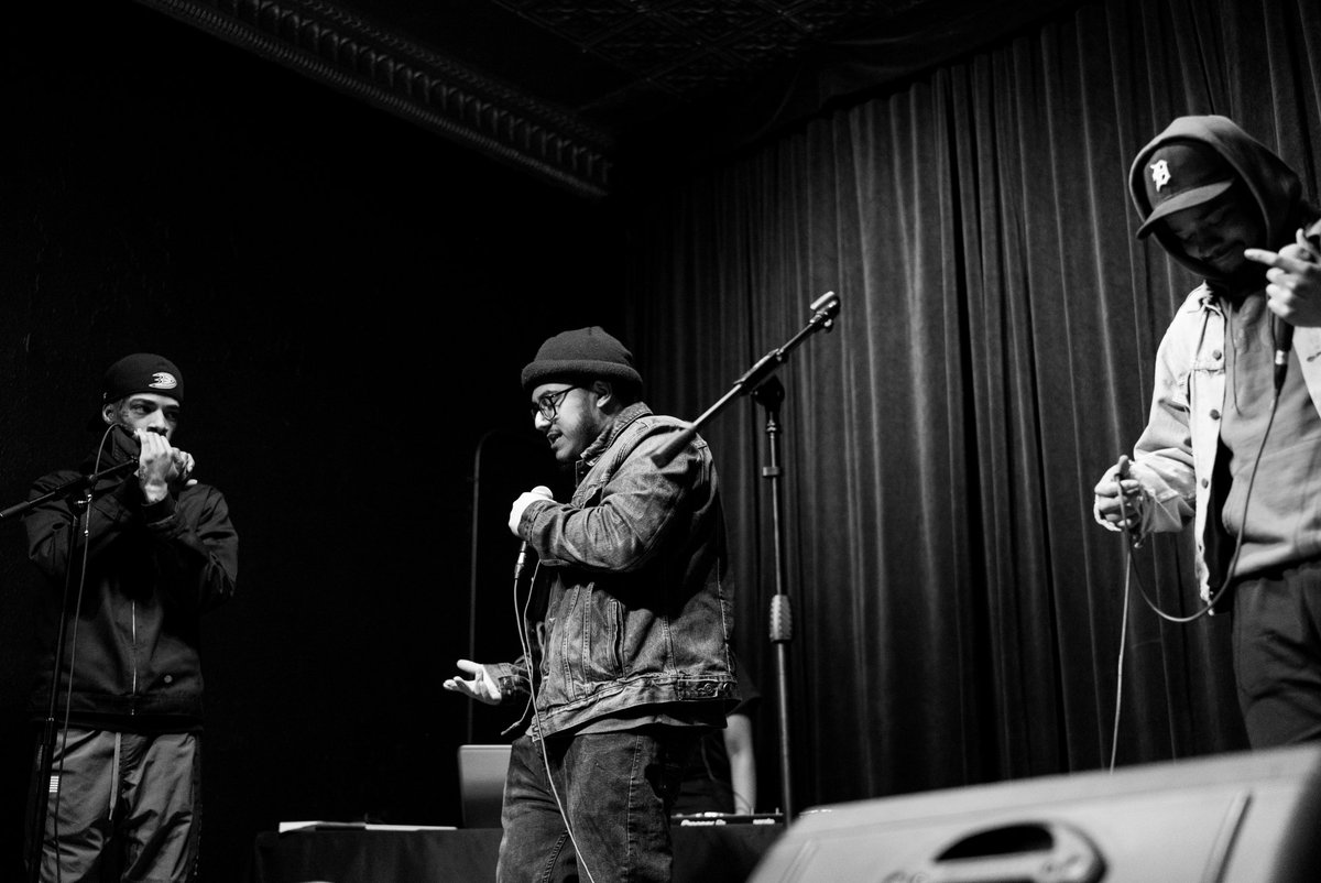 DeskoMartin's tweet photo. Performed last night with my brothers at robin theatre, couldn't happen any other way. ππ½ππ½ππ½. π·: DaShon Caprece #ThAFoundation https://t.co/aHLrtoqO6j