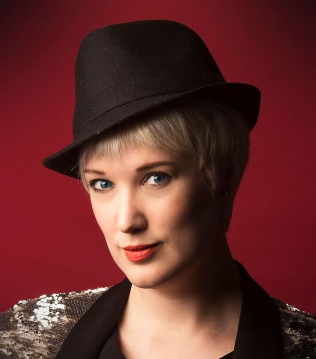 Cave Castle Hotel tweet media