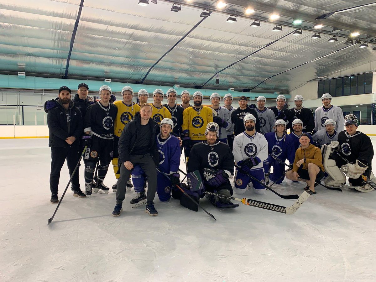 💜 THANK YOU 💜: We would like to thank the whole Purple Army, our sponsors, our volunteers, our staff, our players and their families + everyone at @intuBraehead Arena for all your support during the 2019/20 season.

#PurpleArmy | #Glasgow | #EIHL