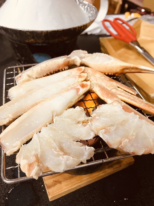 ็ฆไบ็ใซๆฅใฆใพใใใใใใใใฎใใ๐ฆ๐ฆ