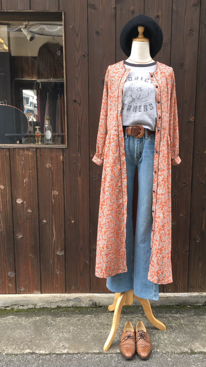 rilou_nghm's tweet photo. 🍓 new arrival 🍓
パイピングが可愛い春ワンピース入荷しました🌿
アウターや着こなし次第で長いシーズンお使いいただけます☺︎ /4990+tax
#rilou #古着屋 #長浜古着屋 #長浜セレクトショップ #滋賀 #黒壁 #黒壁スクエア https://t.co/AUtJ0aefa2