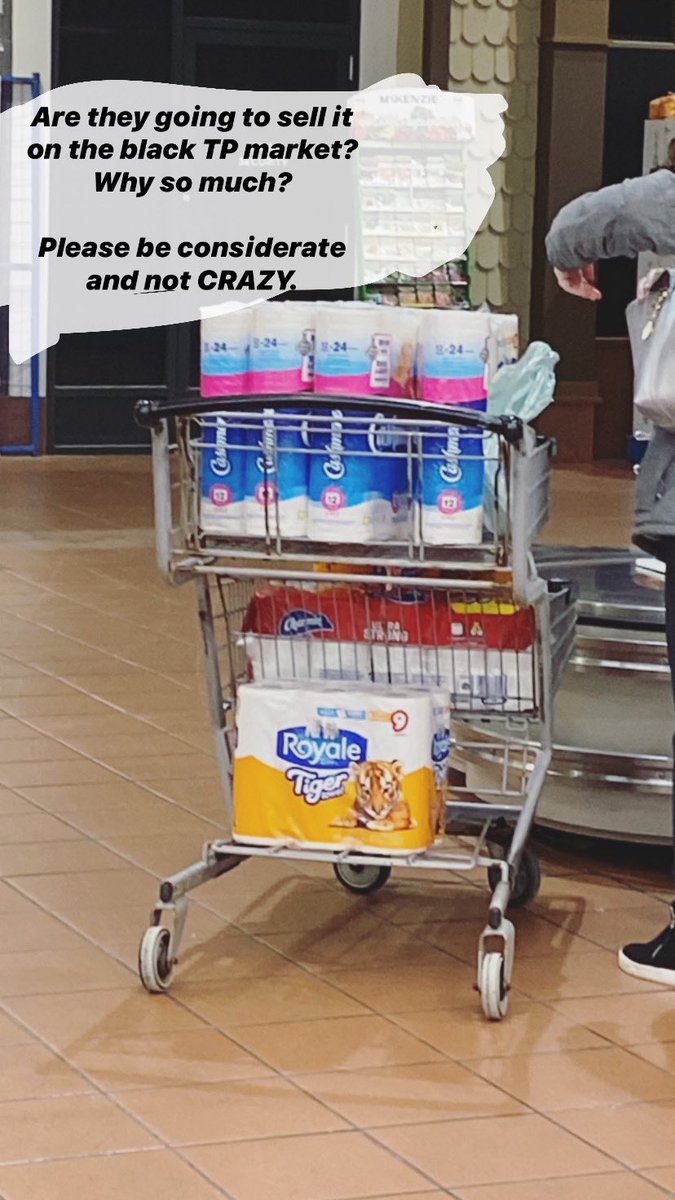 chernyaevavk's tweet photo. @TorontoStar Check out grocery stores... definitely not normal. People are fighting over toilet paper for the love of god. Being inconsiderate, selfish and unreasonable. Canadians, how about we be thoughtful of your neighbors and NOT crazy. https://t.co/VpgQtG1pkL
