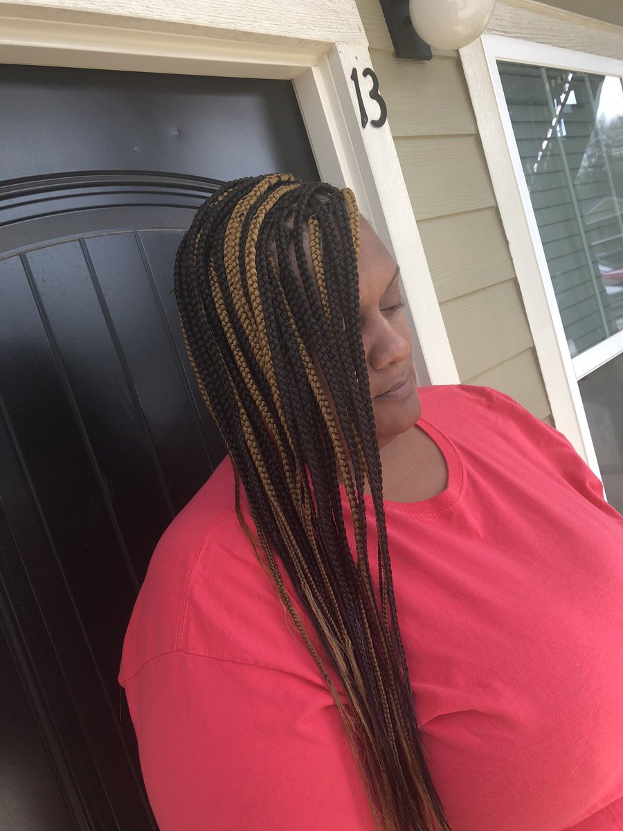 Prvncess_Yatt's tweet photo. Book with KustomKStylez 😍😍 IG and Facebook @KustomKStylez #ValdostaHair #ValdostaStylist #LakelandStylist #VSUStylist #GeorgiaStylist #KustomKStylez #NoStrandLeftBehind #BookTheLook #CleanParts #Precision 
#BoxPlaits #HomervilleStylist #GMCStylist 
 #VSU20 #VSU21 #VSU22 https://t.co/261SslSJUK