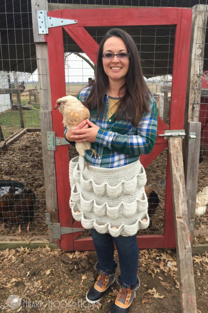 knithacker's tweet photo. Crochet This Eggscellent Apron For the Family Farm OR Your Next Easter Egg Hunt! 👉 https://t.co/PUeOiuiK2M #crochet #handmade #diy #easter #easteregg #eggapron by @HeartHookHome https://t.co/QWC2ATnbnN