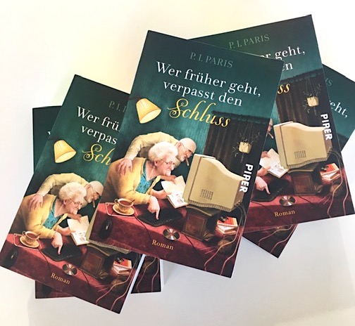 bwrightsdept's tweet photo. Whoop! The German paperback edition of #CastingOff published by @piperverlag is here 🥳 Love that cover! 😄
#PIParis #Werfrühergehtverpasstdenschluss https://t.co/AkDPuUWYDA