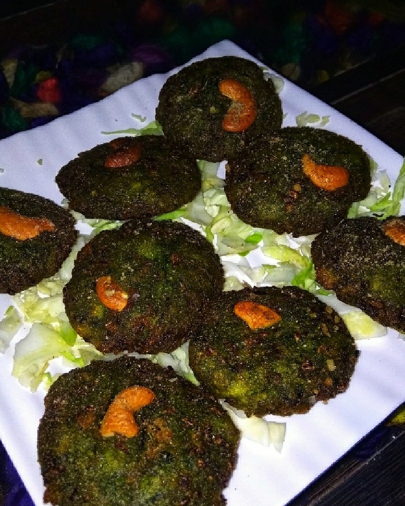 FoodJhansi's tweet photo. Inframe📸- harabhara kabab💚💚💚💚 Where - @mohmaya2019 
Taste - 4/5

Follow @jhansifooddiaries https://t.co/nFdeedAlt0