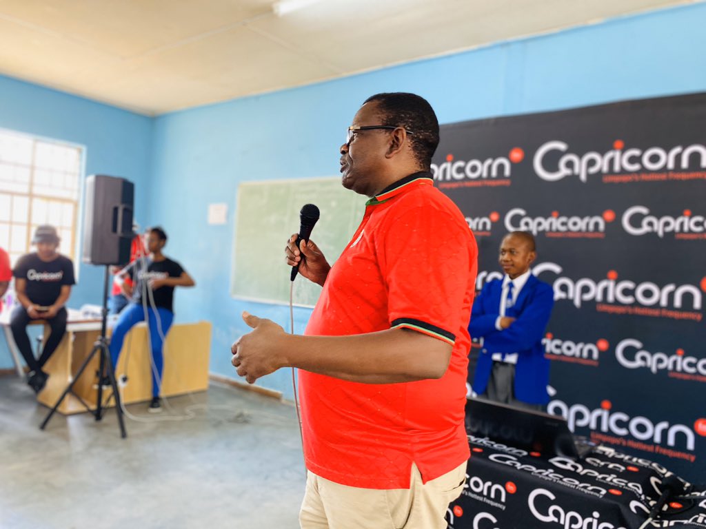 CapricornFM's tweet photo. We are spending the afternoon at Bokamoso Senior Secondary School with the team motivating Grade 12 learners to study hard, focus and come out at the top at the end of this year. This after one of the learners won the #SchoolKnockoutCompetition on drive. https://t.co/tkiWd0ejM0