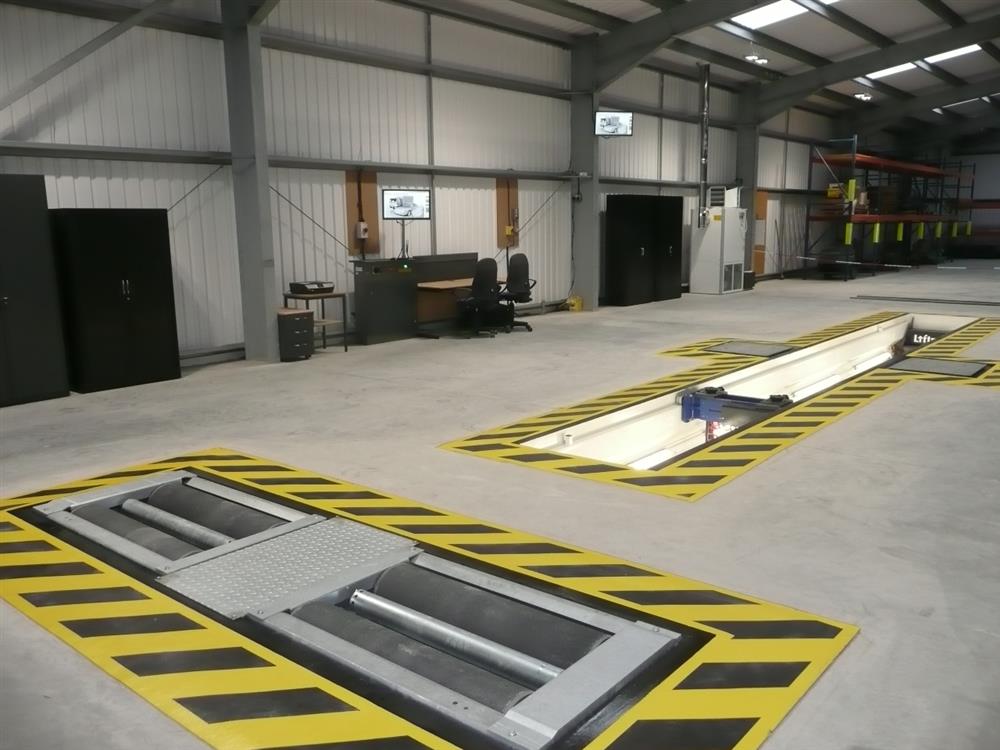 LiftmasterCE's tweet image. We can layout and install your full class seven MOT bay with either a pit or lift.  This was the first commercial MOT bay for Jersey.
liftmastercommercial.co.uk/commercial-blo…

.....
D.B.Cummins (Jersey) LTD #commercialmot #liftmastercommercial #class7mot #motpitbay