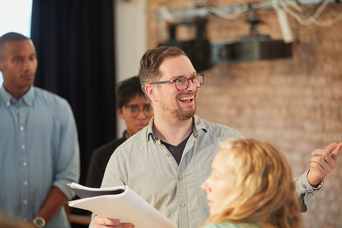Clybourne Park (@clybourneparkuk) on Twitter photo "There’s good reason this play won the Olivier, the Tony and the Pulitzer Prize..." <a href="/AndyLangtree/">Andy Langtree</a> tells <a href="/LondonTheatre1/">@LondonTheatre1 🦄</a> "If I wasn’t in it, I’d want to see it..." He certainly looks like he's having fun! (OK, he's acting) bit.ly/33i9PPX "There’s good reason this play won the Olivier, the Tony and the Pulitzer Prize..." <a href="/AndyLangtree/">Andy Langtree</a> tells <a href="/LondonTheatre1/">@LondonTheatre1 🦄</a> "If I wasn’t in it, I’d want to see it..." He certainly looks like he's having fun! (OK, he's acting) bit.ly/33i9PPX