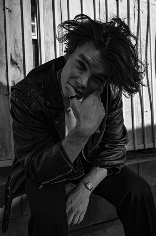 _CalibannHell_'s tweet image. Infernales dias tengan amores! 🔥