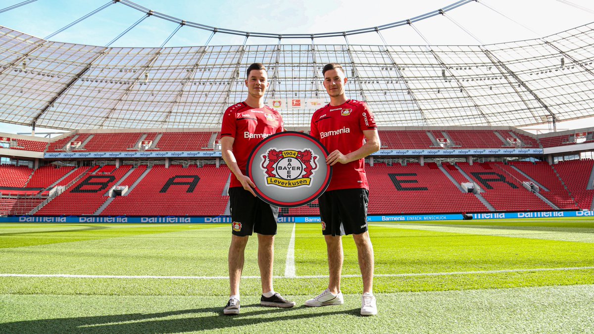 Schaltet ab 17 Uhr wieder live auf unserem #Twitch-Kanal ein! 🎥⚫️🔴

Dort habt ihr die Chance #Viewergames gegen unsere #ContentCreator, die <a href="/fifa_twinzz/">FIFA TWINZZ</a>, zu spielen! 🎮🔥       

👉 twitch.tv/b04esports

#FIFA20 I #FUT I #B04eSports