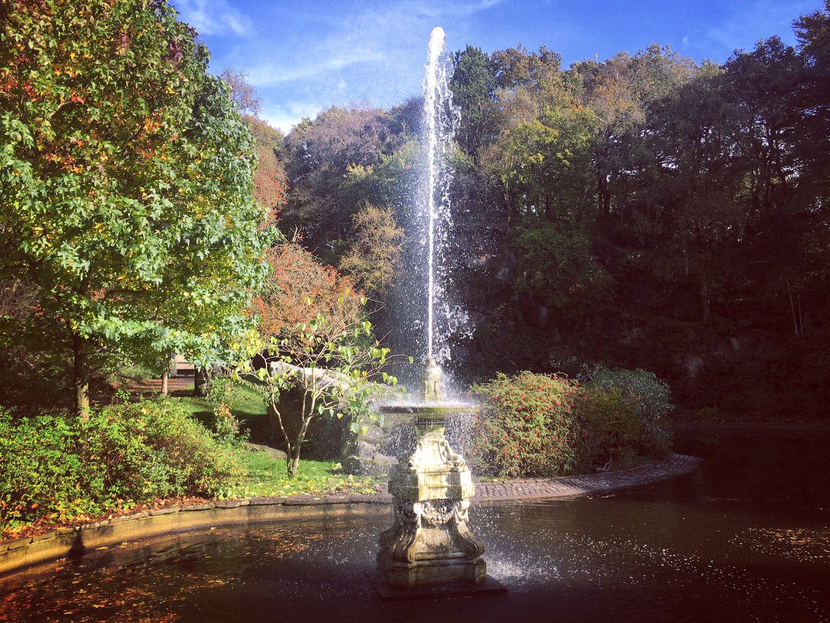 The stunning fountain at <a href="/WilliamsonPark/">WilliamsonPark</a> 🌲🌳💧

#yeslancaster #lovelancaster #lancaster #williamsonparklancaster #fountain #waterfeature