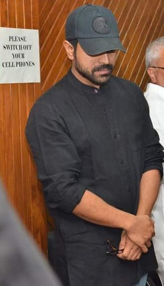 RamCharanCult27's tweet photo. @TrendsRamCharan @RRRMovie #WeDemandRRRUpdate
@RRRMovie @DVVMovies @ssrajamouli https://t.co/w2ux851dw7
