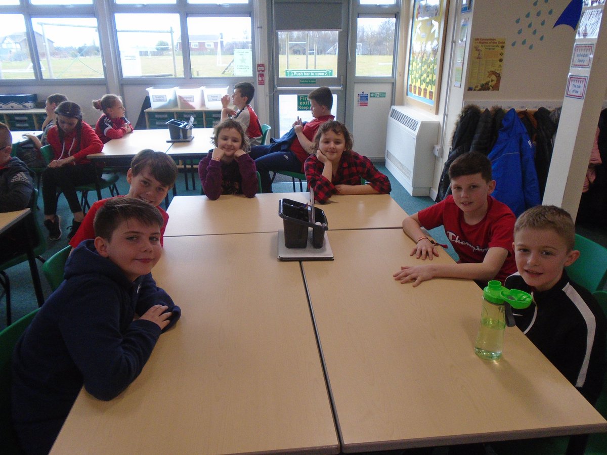 ClaveringTS27's tweet image. #5RT  The children proudly wore red today in support of #SportRelief2020.
