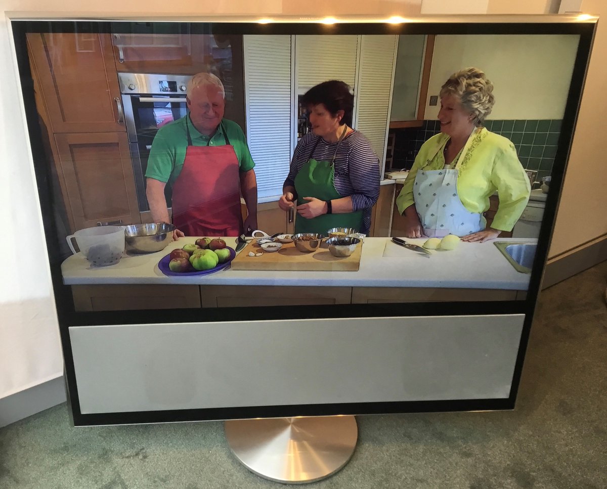 We have a Second-hand BeoVision 11 55 MK4 up for sale at £2500, for more information contact either Steve or Kevin on 01926 881 500 or leamington@amgrace.co.uk.