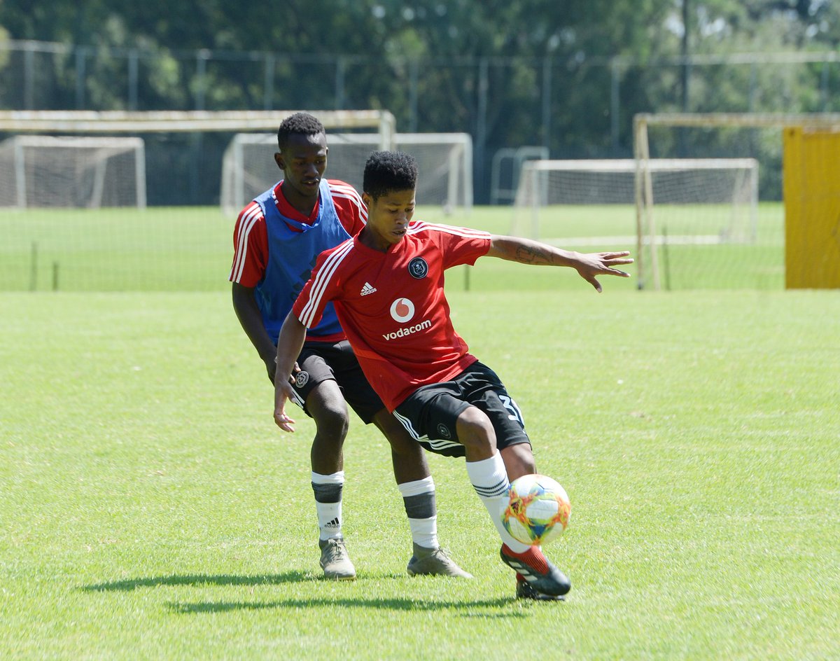 Orlando Pirates (@orlandopirates) on Twitter photo ☠ MDC Preview: <a href="/orlandopirates/">Orlando Pirates</a> vs <a href="/HighlandsP_FC/">Highlands Park FC</a>
🖥 orlandopiratesfc.com/news/mdc-previ…
⚫⚪🔴⭐
#Asidlali #ItsMassive
#OnceAlways ☠ MDC Preview: <a href="/orlandopirates/">Orlando Pirates</a> vs <a href="/HighlandsP_FC/">Highlands Park FC</a>
🖥 orlandopiratesfc.com/news/mdc-previ…
⚫⚪🔴⭐
#Asidlali #ItsMassive
#OnceAlways