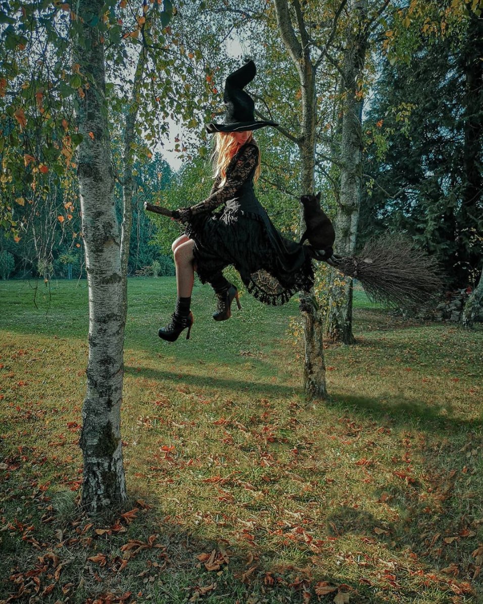 SpiritualNexus's tweet photo. Friday the 13th 🧙🏻‍♀️⁠
⁠
#PicOfTheDay #QuoteOfTheDay #Friday #FridayMotivation #Motivation⁣ #ShopSmall #SmallBusiness #CrystalShop⁠
#WitchyVibes #WitchesOfInstagram #Magick #BlackCats⁠
• • •⁣⁣⁣⁣⁣⁠
Shop 🛍 https://t.co/xZOLhA6w3W⁣⁠
Shop 🛍 https://t.co/dkNtME02dy  https://t.co/y4lshh9c5O