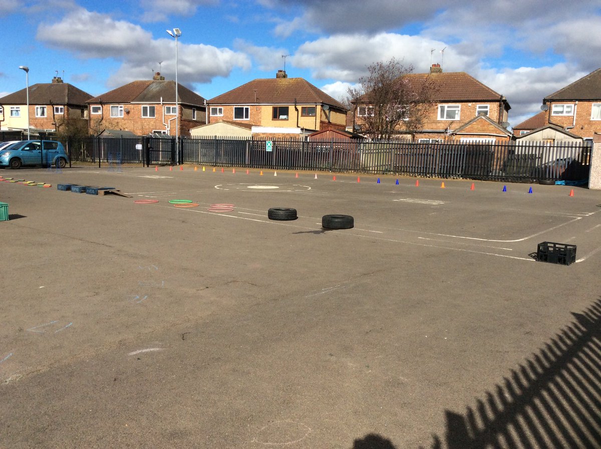 TGPS_NorthLincs's tweet photo. Brilliant effort and endurance from F1 and F2 today! Completing the Sports Relief circuit challenge. #SportsRelief2020 #TGPSeyfs #TGPSPhysicalDevelopment https://t.co/DqXqnbPlWy
