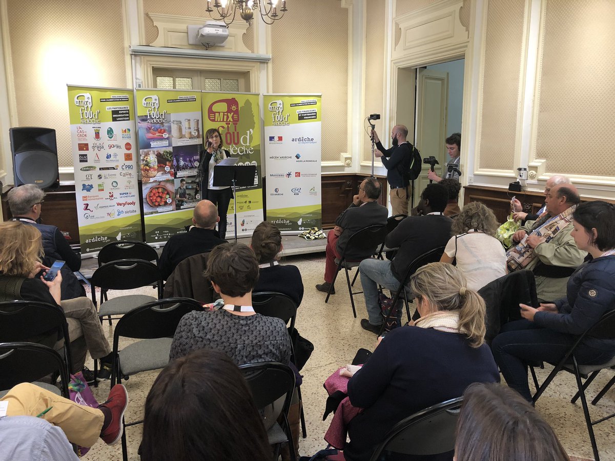 Charlotte Mader tweet media