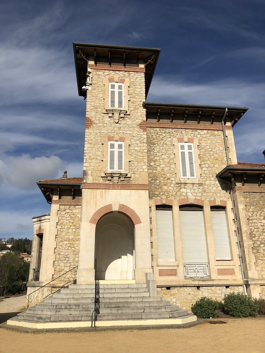 Charlotte Mader tweet media