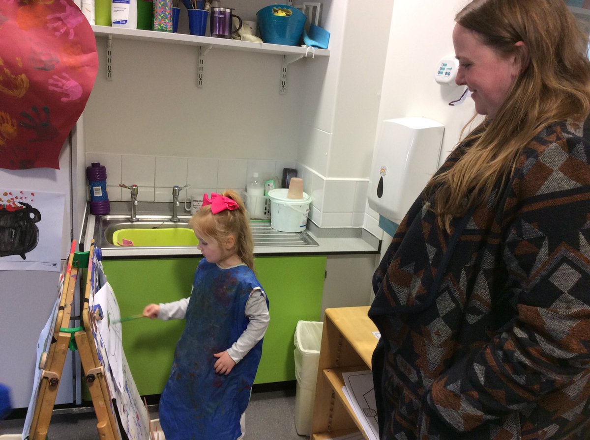 TGPS_NorthLincs's tweet photo. Thank you to all the F1 parents for all their engagement in todayβs Reading workshop/ Stay and Play. #TGPSeyfs #Parentalengagement #TGPSReading https://t.co/2F4tQi1NZ3