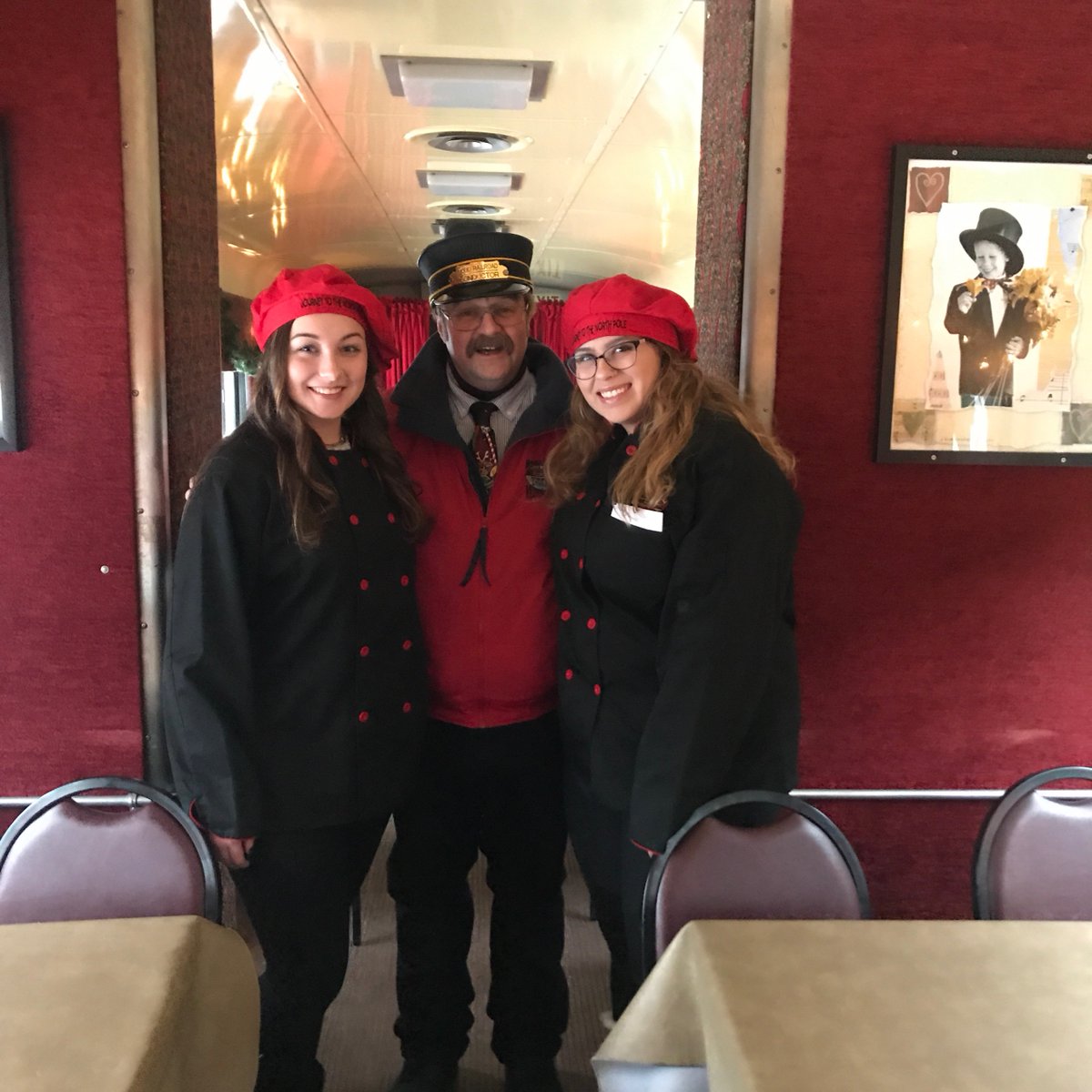 KDP_NAS's tweet photo. This week’s Philanthropy Friday we spotlight the ladies of Kappa Sigma Chapter. In the fall semester they volunteered on the “Journey to the North Pole”.
#Philanthropyfriday #MTSND #Philanthropy #KDPNAS https://t.co/wdg3bUoKxA