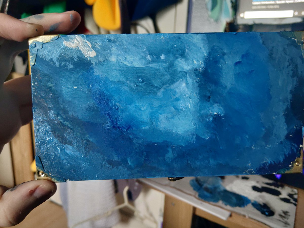 Nova_Trance's tweet photo. Hey! Do you like dice boxes!? Me too! I'm opening commission's on these now. Anything from single set holders to this bigger boi here!
#dnd #diceboxes #artist #scottish #supportyourcreators https://t.co/1kaKIpmcM2