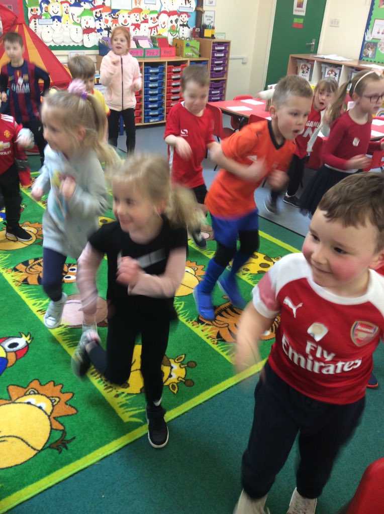 TickfordPark's tweet photo. Sorry the pictures are a bit blurry but this is Foundation Stage in action doing Joe Wicks @thebodycoach classroom workouts as part of @sportrelief 🏅
#TP4foundation #TP4PE https://t.co/JIro4PHBXz