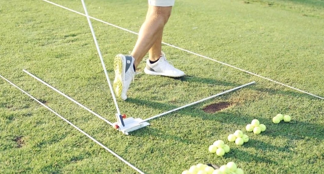 rdunsby_golf's tweet photo. How to make an effective back swing?
Turn it and train it!
Follow the line on the ground to get in that perfect position each and every time
Find out more: rdunsby@dubaigolf.com
#golfindubai #dubaigolf #emiratesgc #petercowendubai
@emiratesgc @swingperfector https://t.co/1M9jWZUTIb
