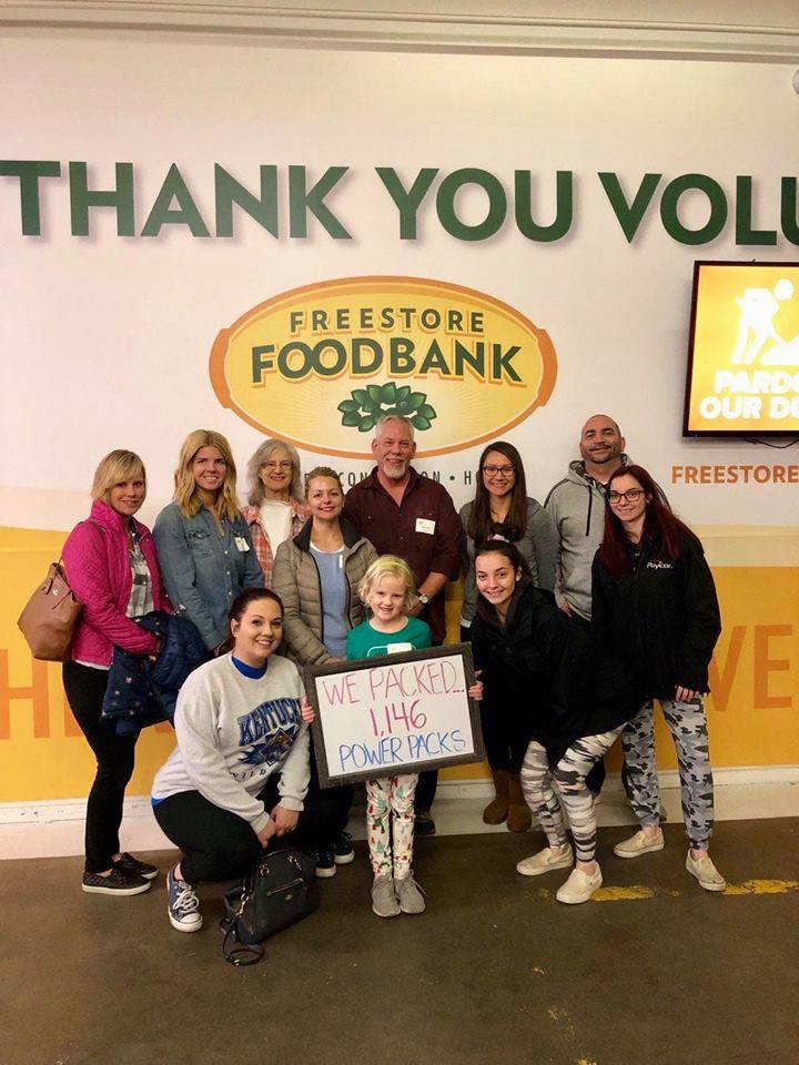 OMEGAProcessing's tweet photo. #FlashbackFriday to when we helped bag 1,146 Power Packs for kids in the Greater Cincinnati area to take home over Christmas break. 

With schools being out for multiple weeks all over the country, if you're able to, reach out to your local Foodbanks to see how you can help! https://t.co/As7WAy0LsX