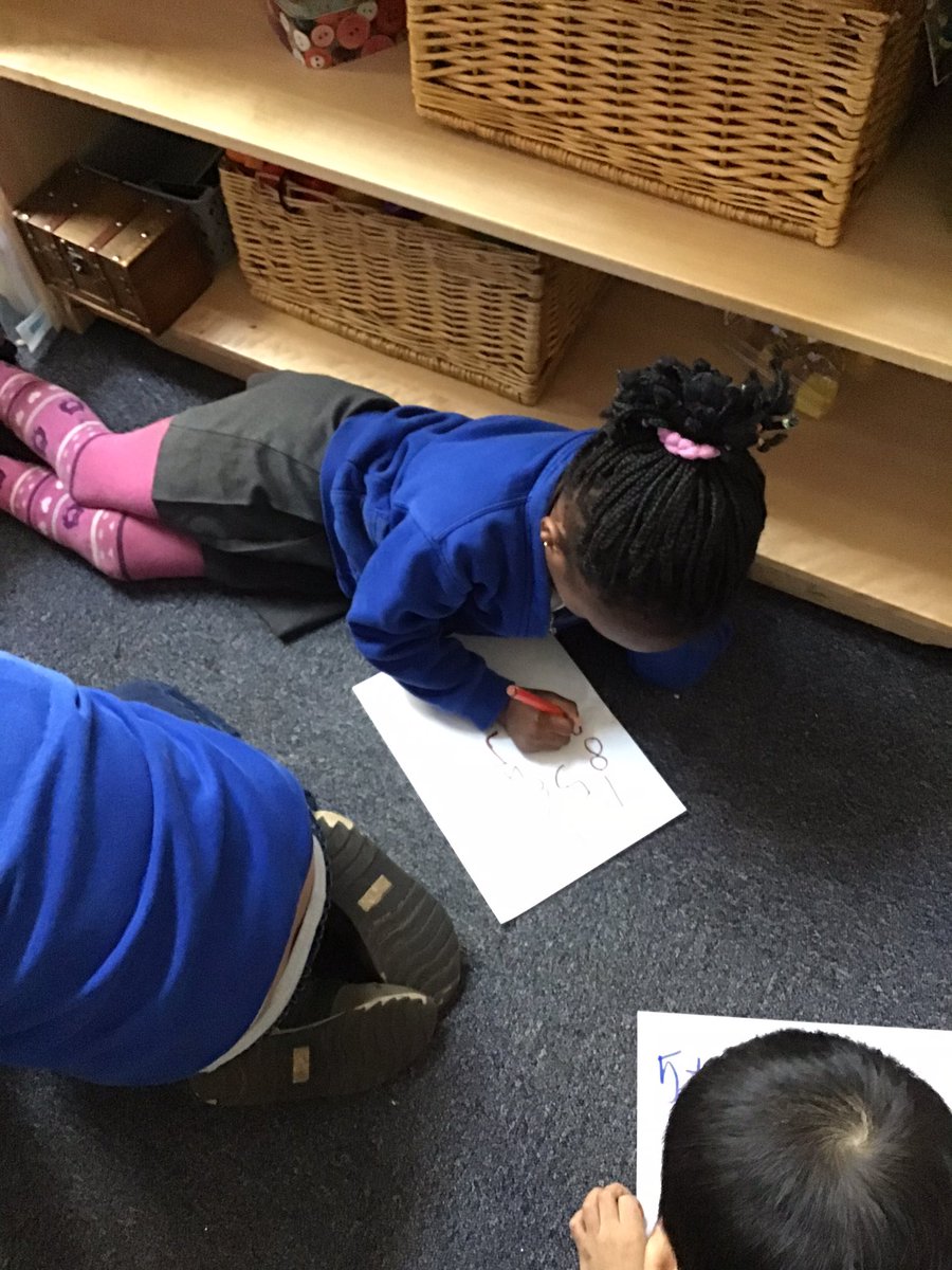 KensingPrimary's tweet photo. RM are recording all they have found out about 7 #exploringmaths #kensingtonmaths #mathsmastery @SILPrimary https://t.co/9a5MW3fudH