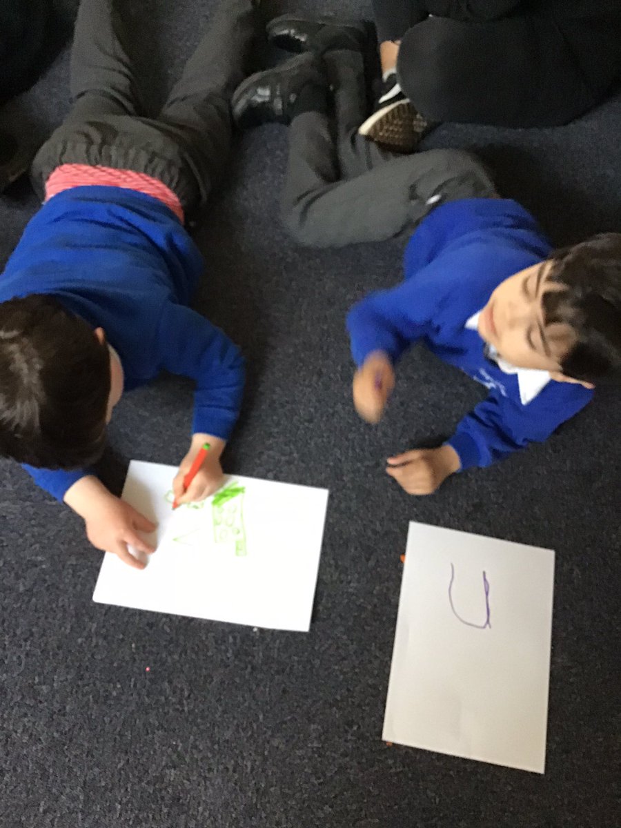 KensingPrimary's tweet photo. RM are recording all they have found out about 7 #exploringmaths #kensingtonmaths #mathsmastery @SILPrimary https://t.co/9a5MW3fudH