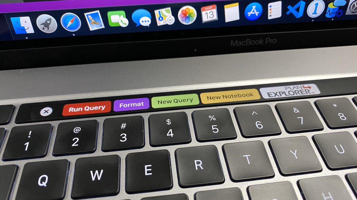 serrano_carlosd's tweet image. Customizing #MacbookPro touchbar for @AzureDataStudio including a toggle for @SentryOne plan explorer. #azuredatastudio #planexplorer #sentryone