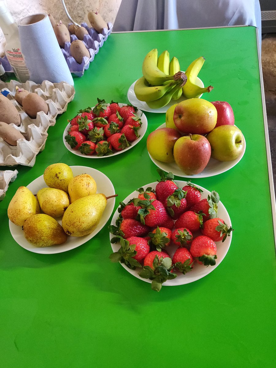 lancasterarts's tweet photo. Yesterdayโs #FutureFeast Gathering was great!
Thanks so much to our guests and their contributions to our ongoing thoughtful discussions around food and our local area! #lovelancaster
๐ฑ๐ง
๐๐ฅฆ๐
Keep your eyes peeled ๐
#UnderTheAppleTree ... https://t.co/rcdhPrfoSo