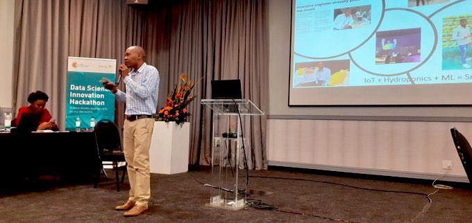 Geekulcha's tweet image. #TeamAfricanHumanist introduces data driven smart farming #DataScienceHack