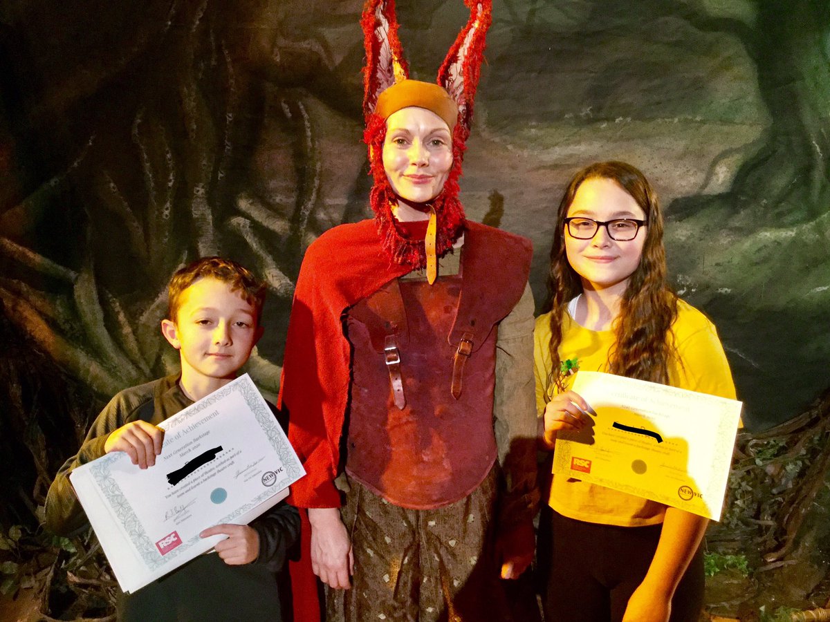 EllisonPrimary's tweet image. What an amazing end to a wonderful work experience week. The children showcased their backstage work today and it was all delivered in expert fashion. A huge thank you to @RSC_Education, @NewVicTheatre, all of the staff and actors. #RSCNextGen #EllisonSMSC