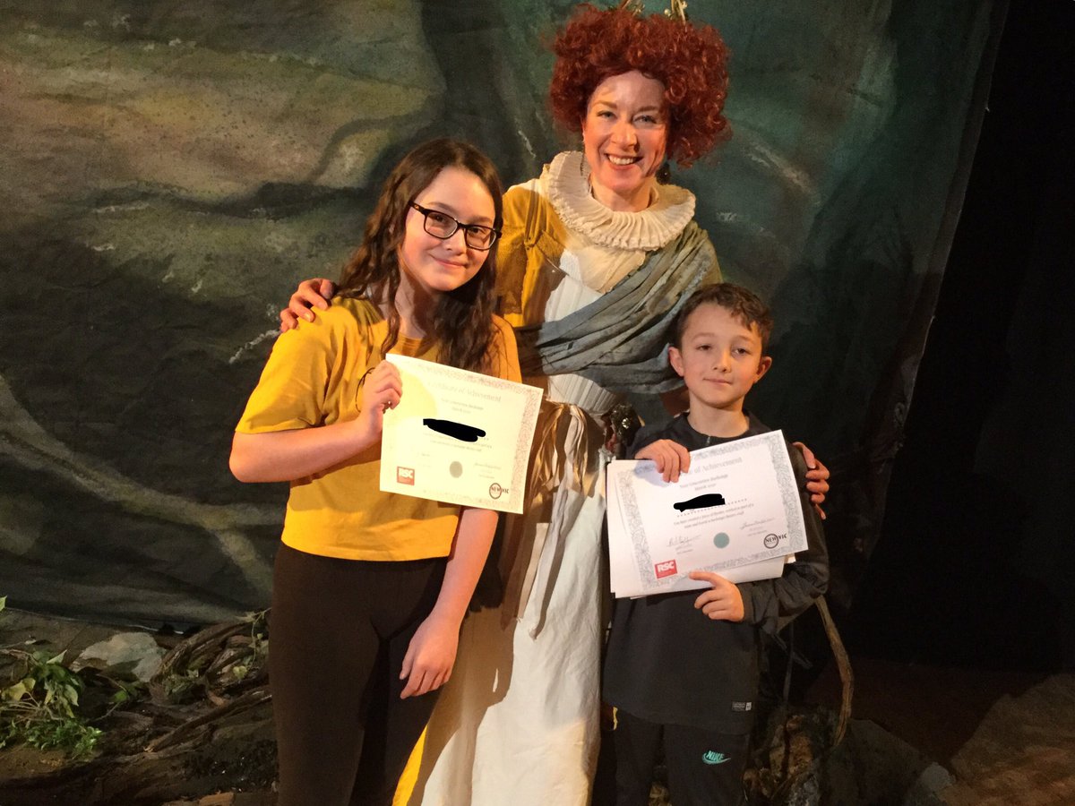 EllisonPrimary's tweet image. What an amazing end to a wonderful work experience week. The children showcased their backstage work today and it was all delivered in expert fashion. A huge thank you to @RSC_Education, @NewVicTheatre, all of the staff and actors. #RSCNextGen #EllisonSMSC