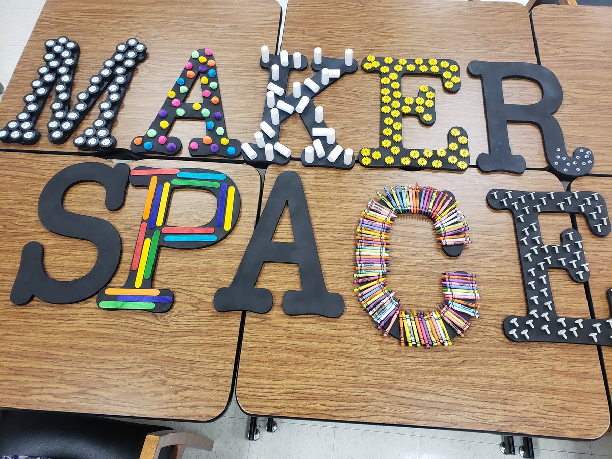 ZGatson2's tweet photo. Shotout to Dinora Espinosa @DavilaDolphins . She's getting the #MakerSpace ready for the scholars. @msap2017 @Ponce_East @HISDEastArea @HISDChoice #MSAP2017 #MagnetSchlsMSA #STEMmatters #TeamHISD #HISDEmpowers https://t.co/jVkNuDf2gd