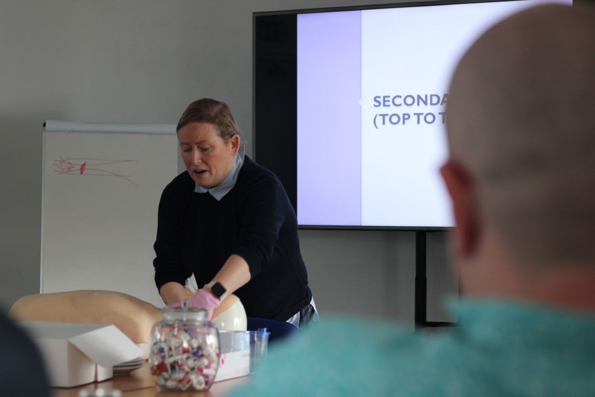 Great to have <a href="/djraw123/">jane rawlings</a> with us today delivering first aid training. Watch this space for more dates. #oldhamhour