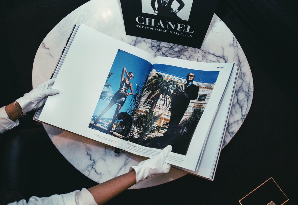 EdwardianHotels's tweet photo. A memorable evening at @edwardianMCR in association with @AssoulinePub. Special thank you to @AlexanderFury, the author of '#CHANEL: The Impossible Collection,' and @BritishVogue's Style Editor, @GianlucaLongogg 
#EdwardianHotelsLondon #TheEdwardianManchester #TheLibraryAssouline https://t.co/2EM6X5nln6
